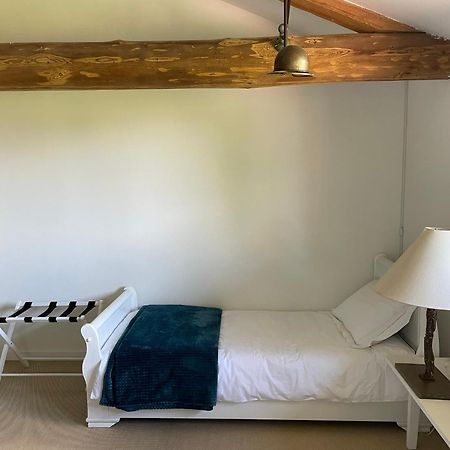 La Grange Aux Hirondelles - Appartement Complet Et Independant Commelle-Vernay Luaran gambar